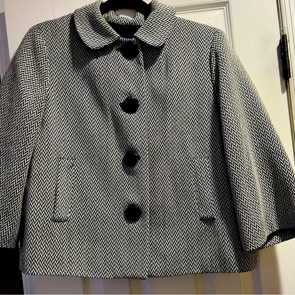 Blazer, black/white tweed, large from New York & Comp